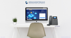 در این تصویر تلفن تحت شبکه گرنداستریم مدل GRP2602P قابل مشاهده است که از دو خط تلفن و چهار اکانت SIP پشتیبانی می‌کند.